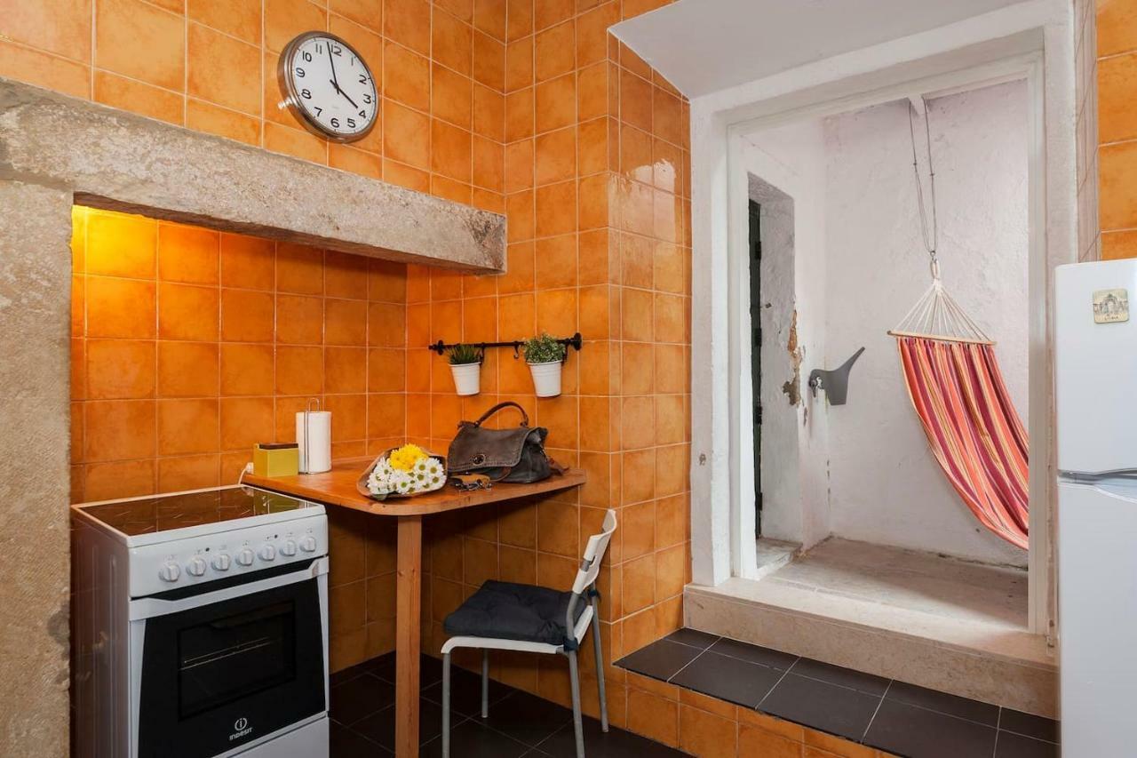 2 Bedroom Apartment With Patio Next To Avenida Da Liberdade Lisboa Dış mekan fotoğraf